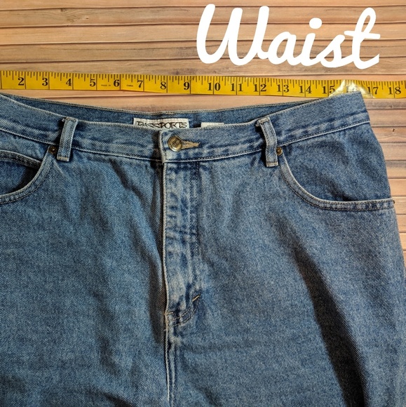 Vintage High Rise Rolled Cuff Mom Shorts - Picture 4 of 8